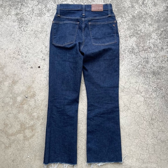 Madewell Cali Demi Boot Denim Jeans Dark wash Raw Hem Size 24 casual Preowned - Picture 2 of 5